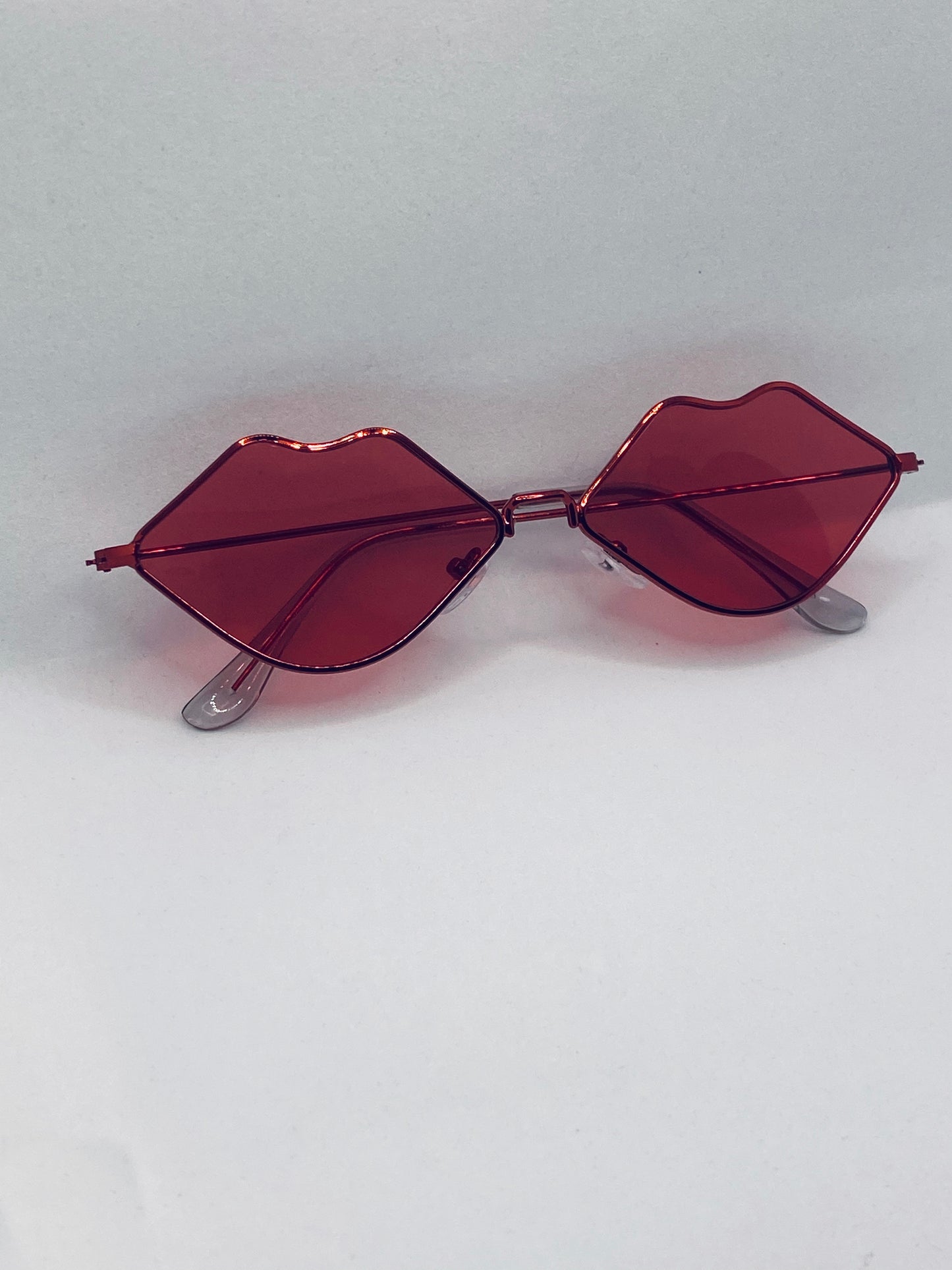 Lip Sunglasses